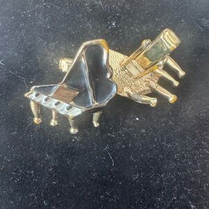 Vintage Gold and Black Piano cuff links